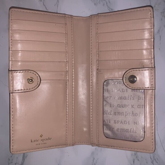 kate spade Handbags - Kate Spade camel 🐪 pink wallet. Great condition.